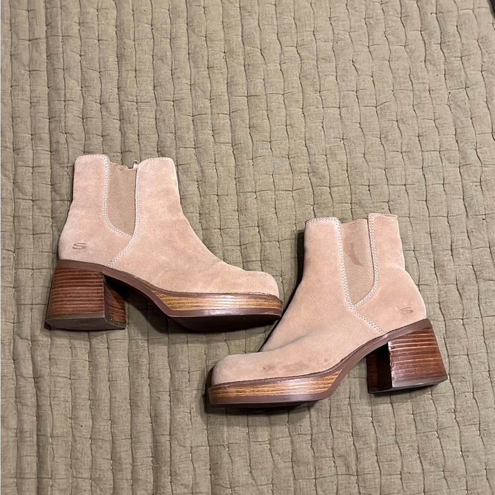 Skechers boots